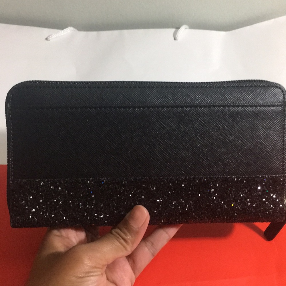 Kate Spade New York Greta Court Black Wallet - Picture 2 of 4